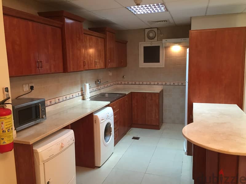 Fully Furnished 1 BHK apartment in Bin Mahmoud 2