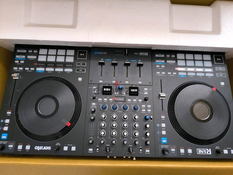 RANE 4 DJ controller 0