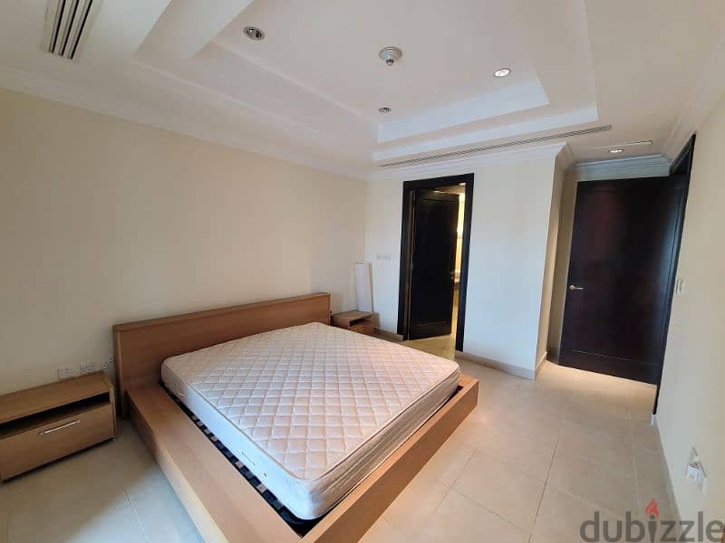 furnished BD in Porto Arabia 4