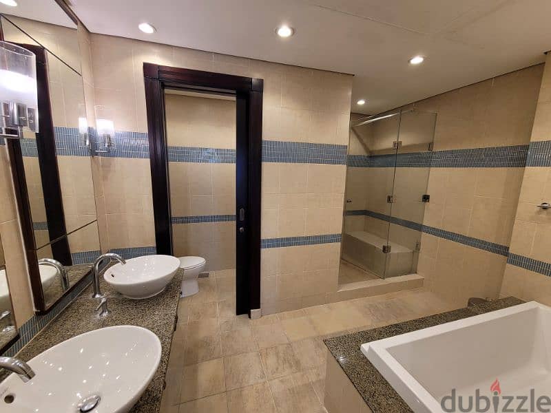 furnished BD in Porto Arabia 8