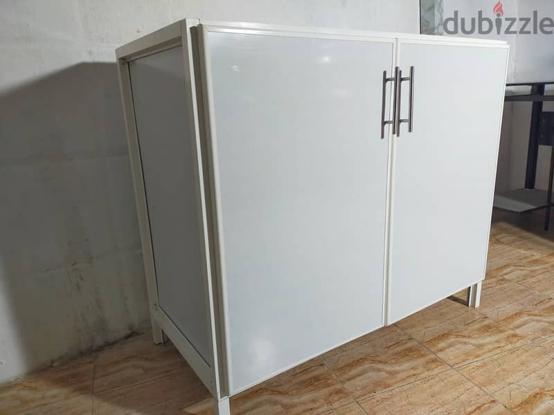 Aluminim Kitchen Cabinet & Wardrobe for Sale 1