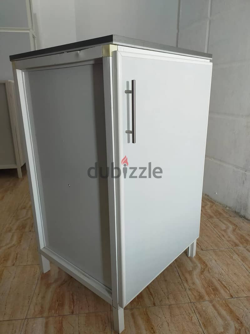 Aluminum Kitchen Cabinet available for Sale 5