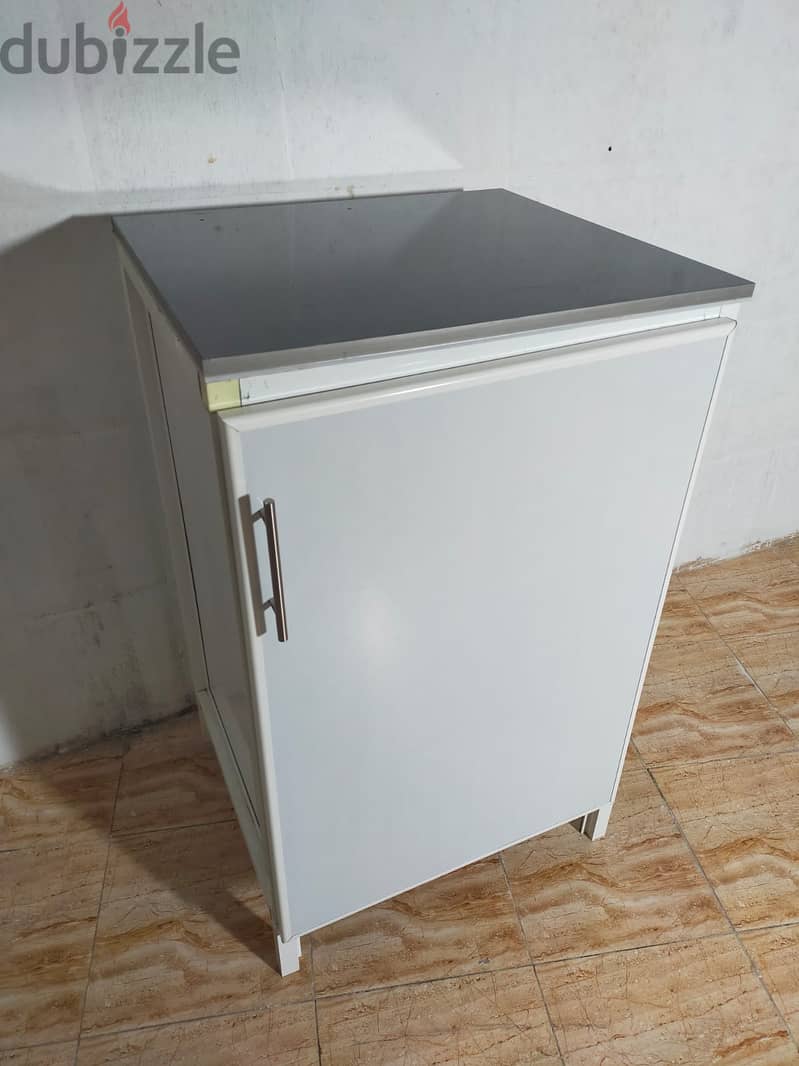 Aluminum Kitchen Cabinet available for Sale 7