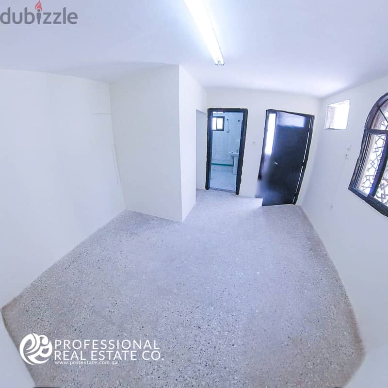 Unfurnished | Studio Part of a Villa in Duhail South 2