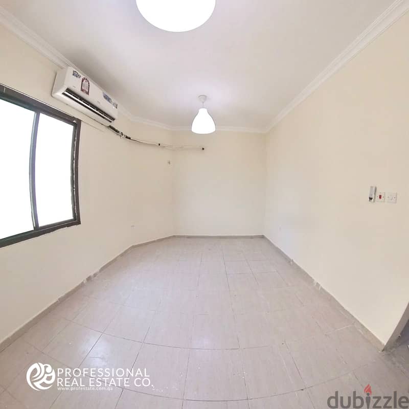 Unfurnished | 3 BHK Apartment in Al Sadd | Near Avenue Hotel 2