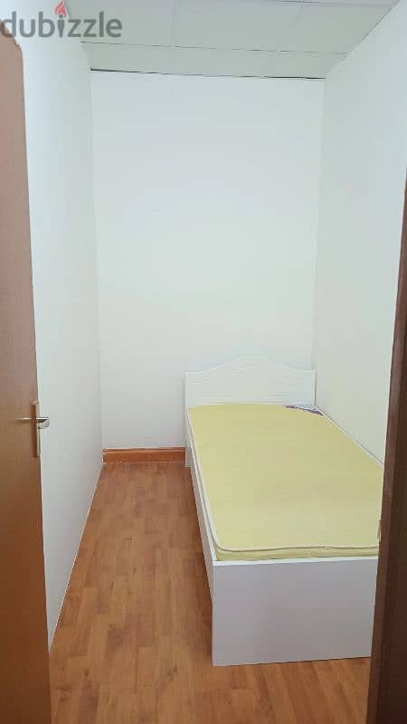 Single Partition Rooms In Alsaad. 0