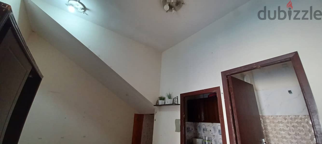 Small Studio Flat for Rent 3