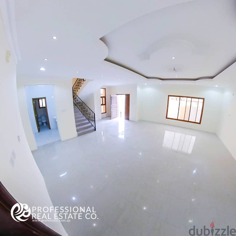 Unfurnished | 5 BHK Standalone Villa in Abu Hamour 1