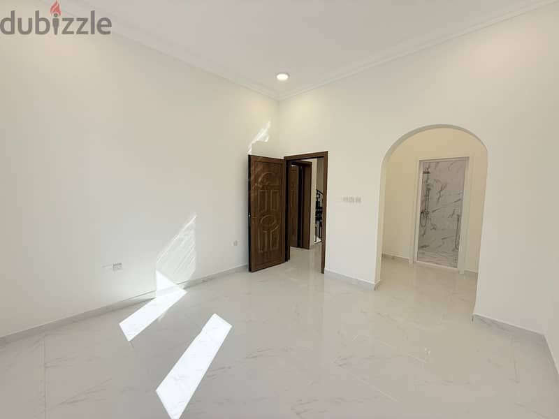 7 MASTER BED VILLA IN A COMPOUND AT MARKHIYA NEAR TAWAR MALL 7