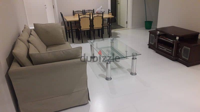 Fully furnished Sharing/Seperate Executive Bachelor room vacant. 2