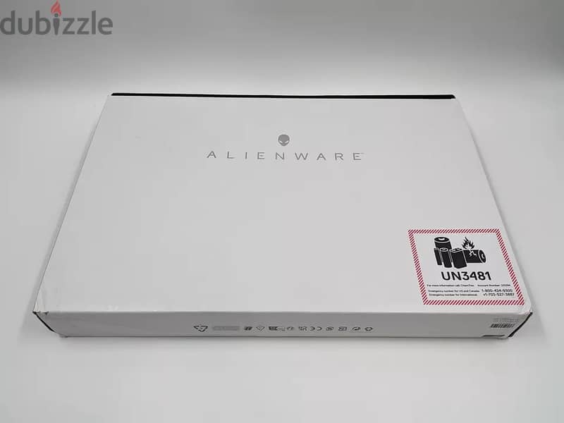 Alienware m18 R2 18" 165 Hz Notebook 14th Gen Intel Core i9  32GB 1