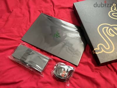 Razer - Blade 15 Advanced - 15.6" - Intel Core i7 - 32GB RAM - 1TB SSD