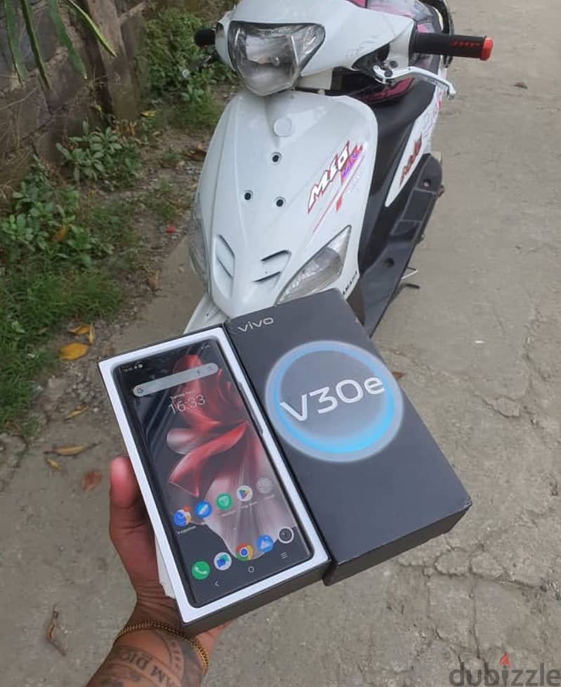 vivo v30e 1