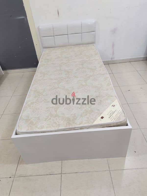 single bed with mattress for sale 0