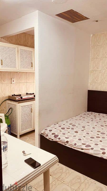 furnished studio fr rent in new salatha 1