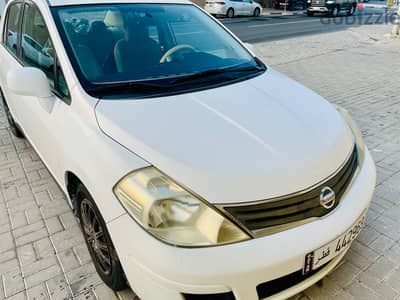 Nissan Tiida 2011 1.8 LITR