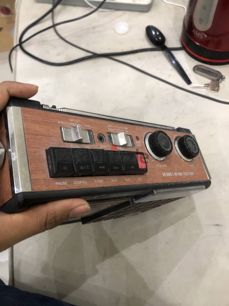 OLD IS GOLD. . . radio for sell 2