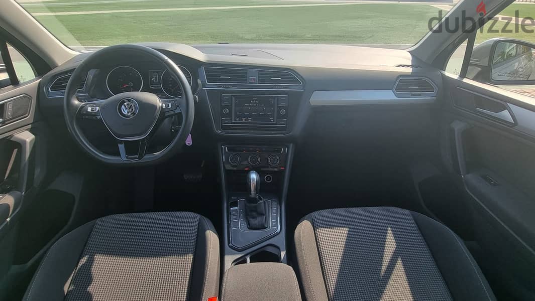 Volkswagen - Tiguan / 1.4 L Turbo    Model 2018 11