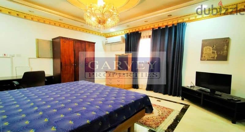 Fully Furnished Studio In A Luxury Villa Included Bills 0