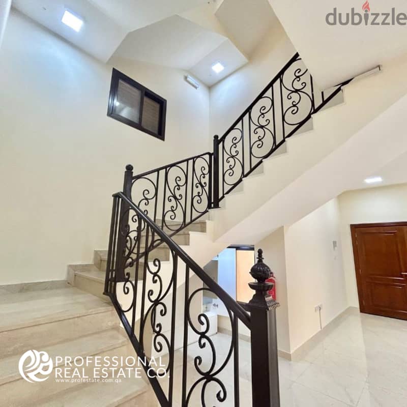 Unfurnished | 5 Bedroom Compound Villa in Al Markhiya 2