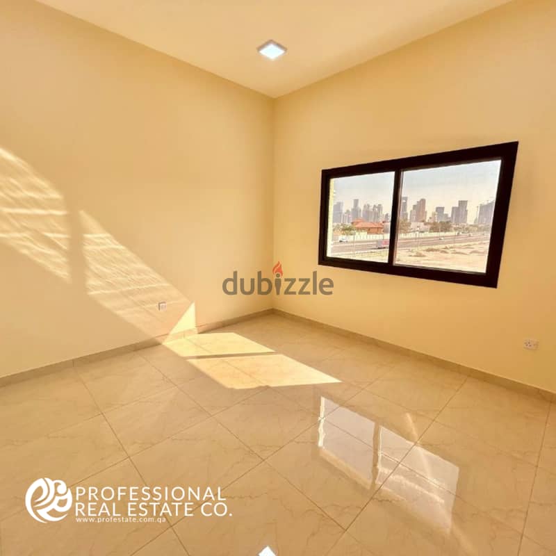 Unfurnished | 5 Bedroom Compound Villa in Al Markhiya 5