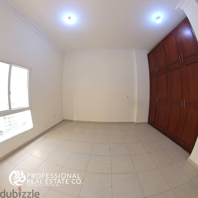 Unfurnished | 4 BHK Apartment in Al Nasser | For Bachelors 3