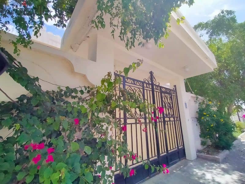 Standalone Villa For Family / Staff Near Villagio 2