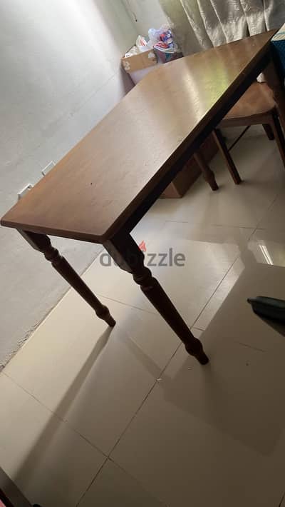 Study table teak finish size 70*110 cm Qr 150