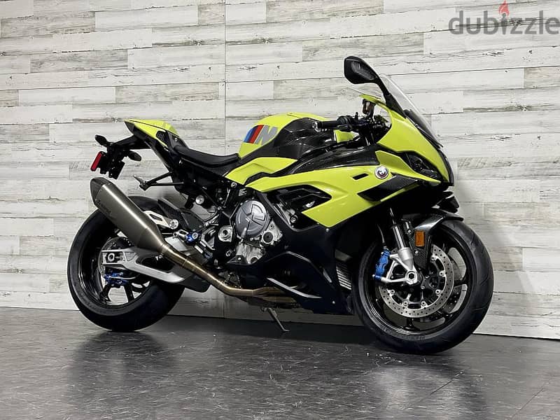 2022 BMW  M 1000RR (974 66574363)  45000aed 0