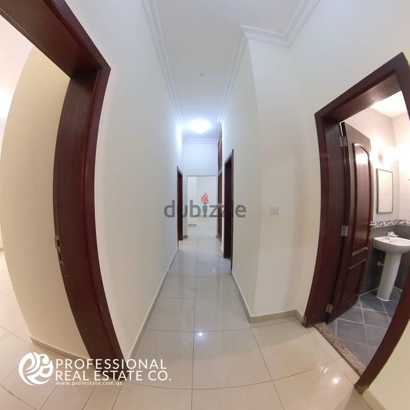 Unfurnished | 4 BHK Apartment in Al Nasser | For Bachelors 8