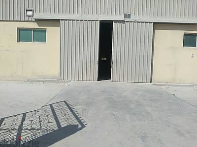 1400 Store For Rent - Old Industrial area