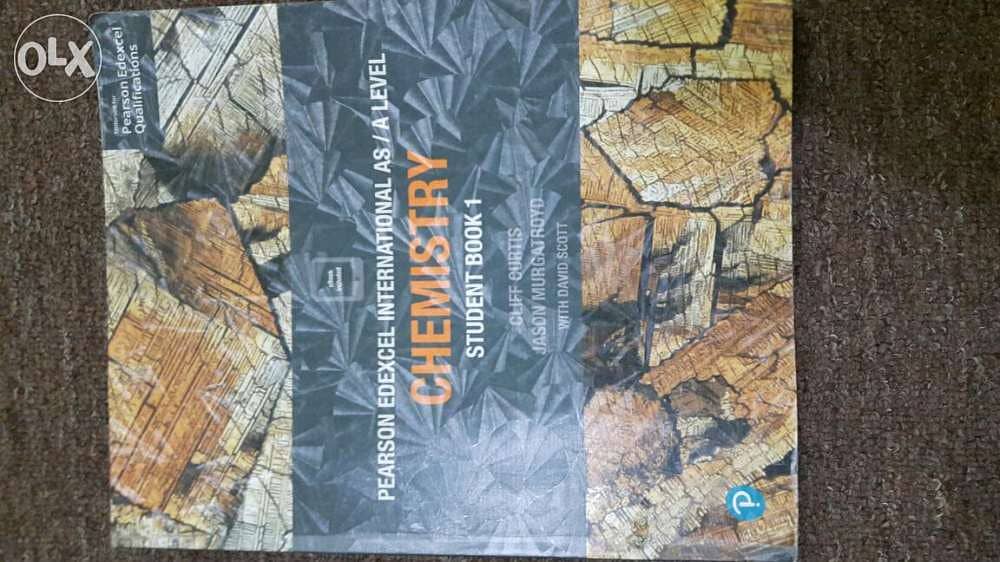 Pearson Edexcel AS Chemistry/Physics book 1 0