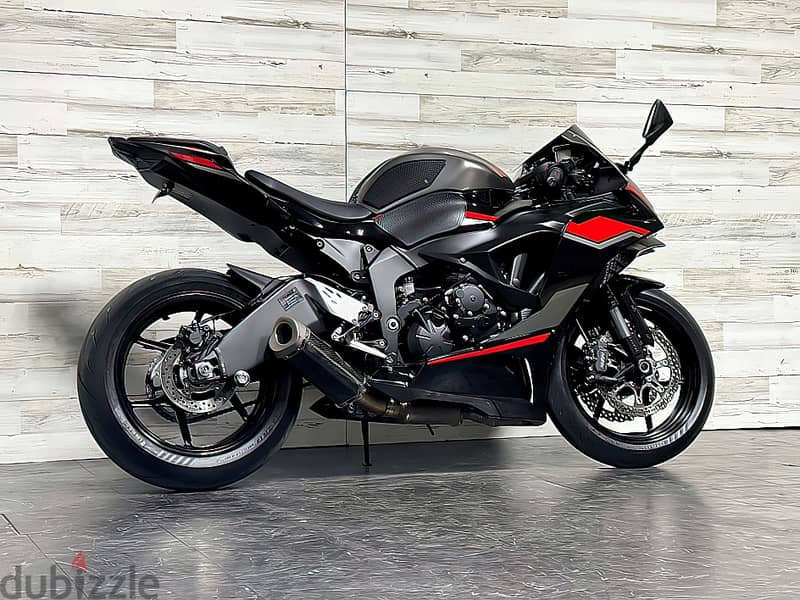 2024 Kawasaki Ninja ZX-6R (+971561943867) 2