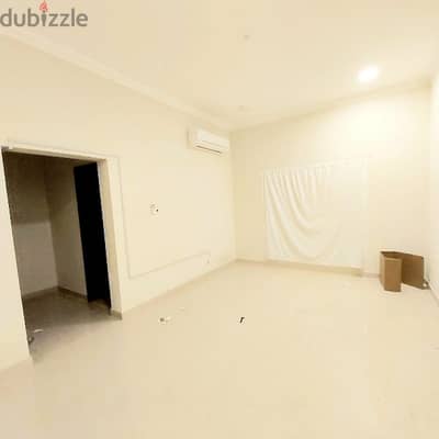 spacious studeo ground floor @al thumama, near F RING