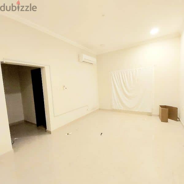 spacious studeo ground floor @al thumama, near F RING 0