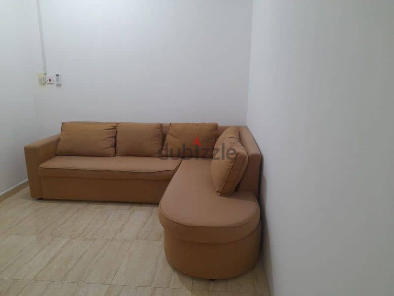 Studio or 1BHK Available in Alaziziya 3