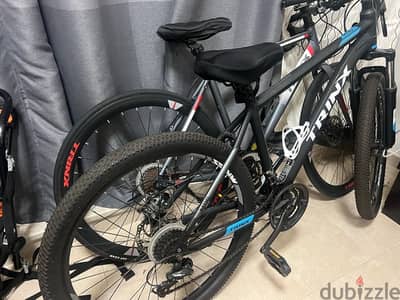 2 bikes Trinx