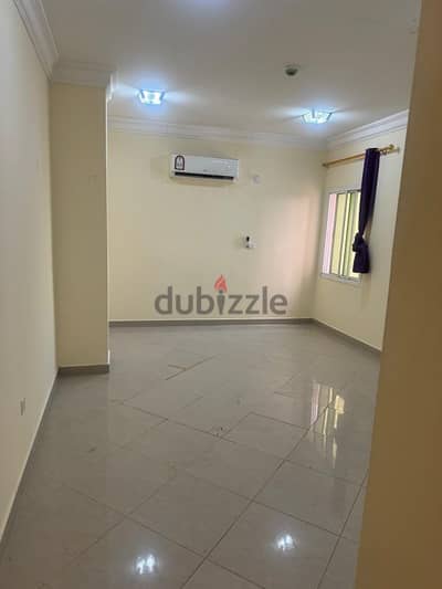 2 BHK Flat Apartment FOR rent in Al Muntazah area