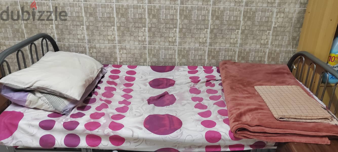 Exicutve Bed space available in ainkhalid only for 1 month February 1