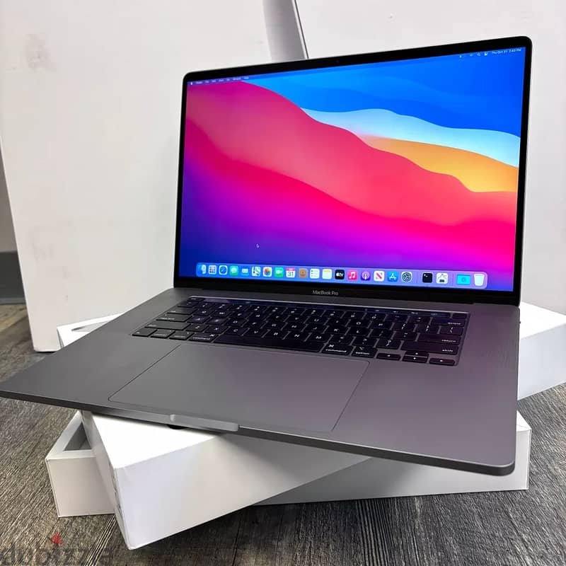 Macbook pro 16 M4 & Max 48GB RAM 1TB SSD WhatsApp Chat : +1 7144191773 1