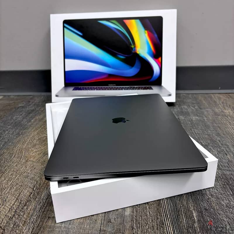 Macbook pro 16 M4 & Max 48GB RAM 1TB SSD WhatsApp Chat : +1 7144191773 2