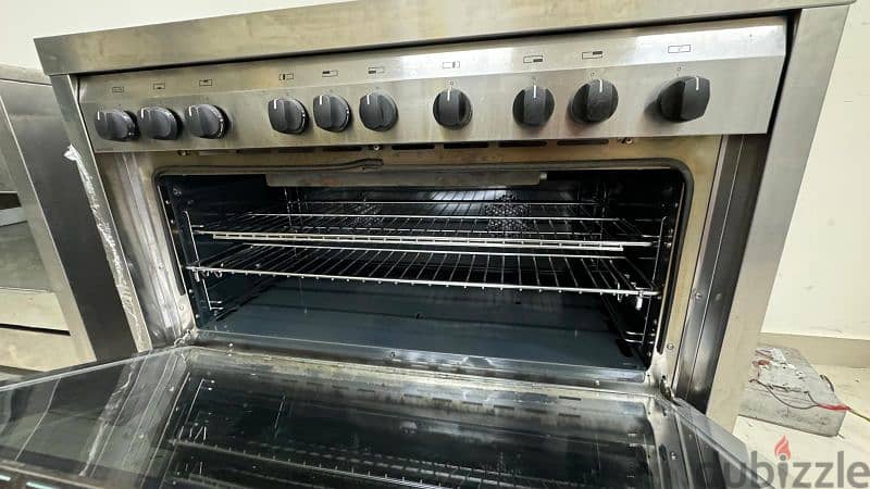 6 Burners Italian Glemgas Cooker 4