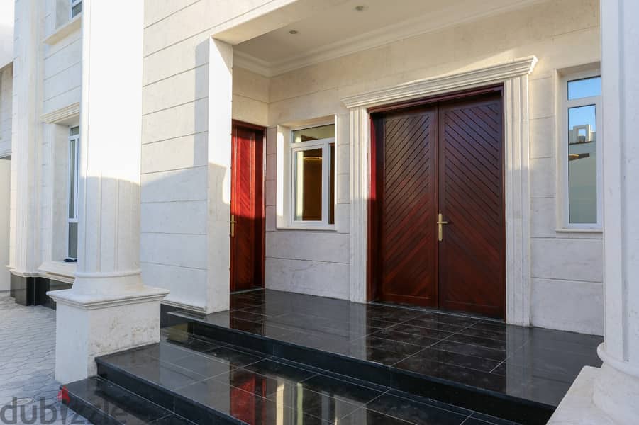 A luxurious Villa for rent 19