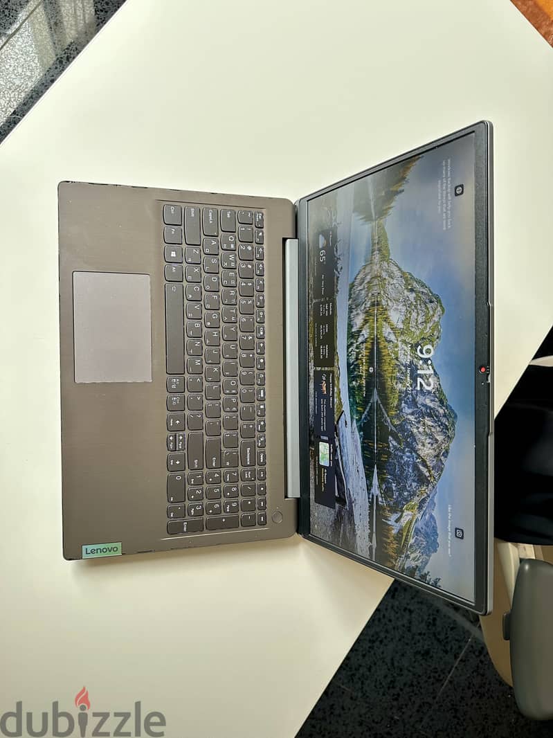 Lenovo IdeaPad 3 15ITL6 1