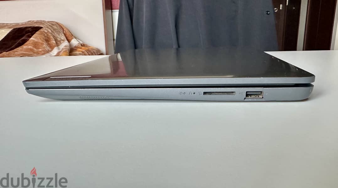 Lenovo IdeaPad 3 15ITL6 9