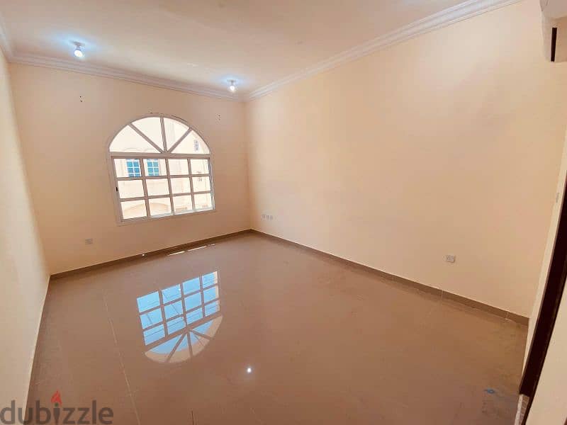 Very Spacious 5 B/R Compound Villa in Umslal Ali 10