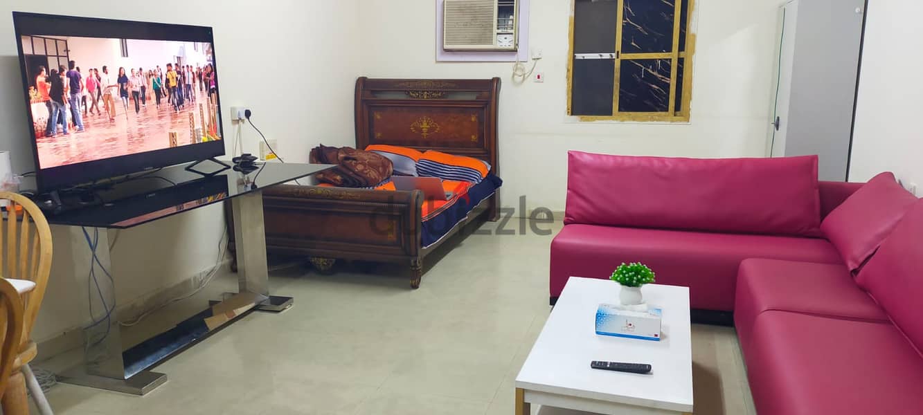 Fully Furnished 1 BHK for rent - Near metro station 1