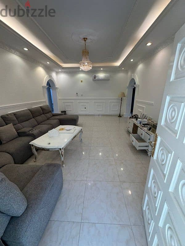 ROOM AVAILABLE AL WAKRA FOR FAMILY 5