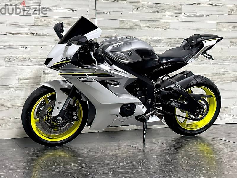 2017 Yamaha R6 (+97466574363) 0