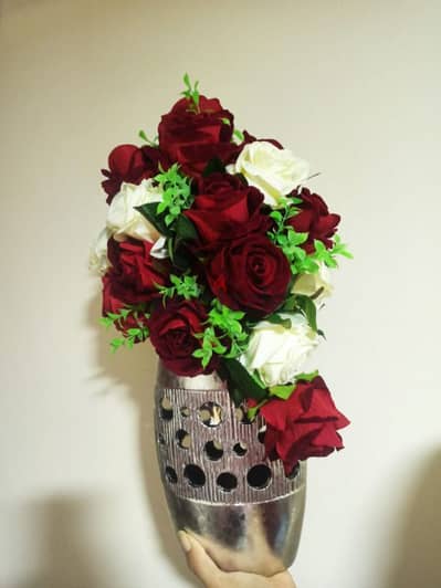 ROSE VASES